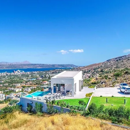 Con Vista- Heated Pool 4 Bdr Sleeps 8 Tsikalaria (Kydonia)