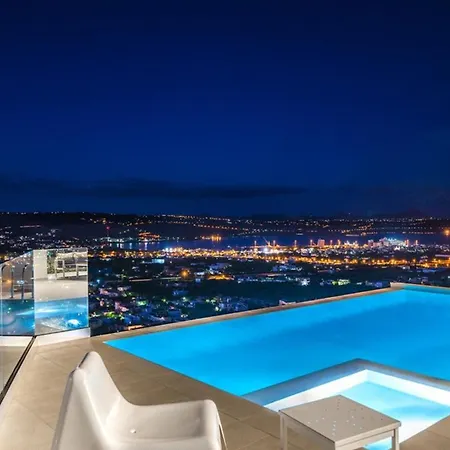 Vilă Con Vista- Heated Pool 4 Bdr Sleeps 8 Tsikalaria (Kydonia)