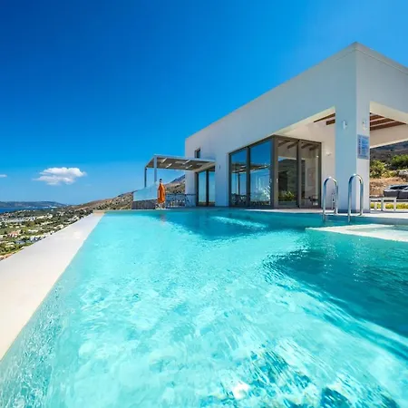 Con Vista- Heated Pool 4 Bdr Sleeps 8 Vilă